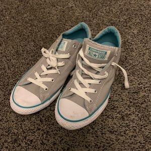 Converse Junior size 5 shoes